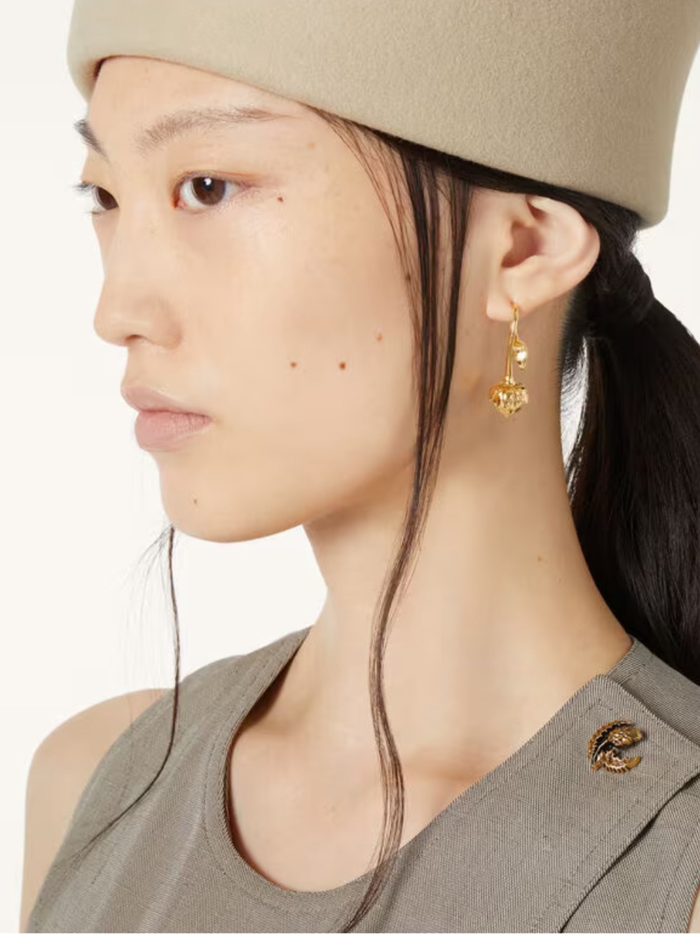 Loro Piana Linen Flower Bud Earrings Jewel Sun Gold (20DS)